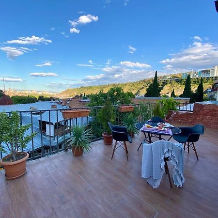 Hotel "Tbilisi Tales" In The Heart Of The Old City Exterior foto