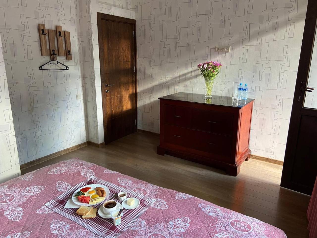 Hotel "Tbilisi Tales" In The Heart Of The Old City Exterior foto