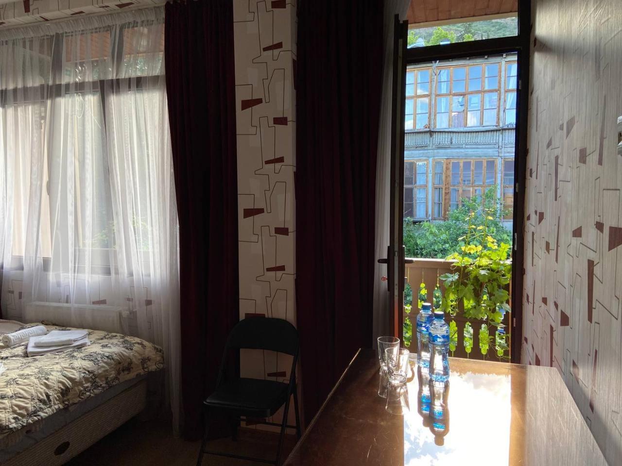 Hotel "Tbilisi Tales" In The Heart Of The Old City Exterior foto