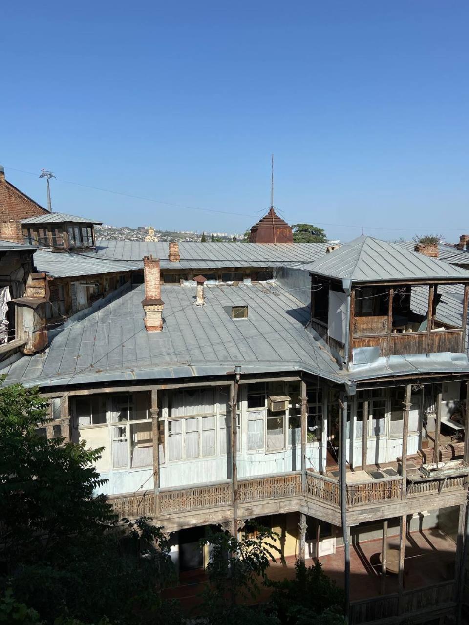 Hotel "Tbilisi Tales" In The Heart Of The Old City Exterior foto