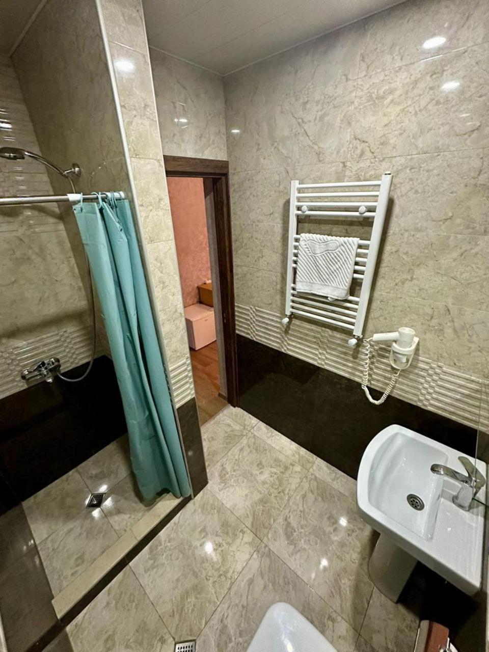 Hotel "Tbilisi Tales" In The Heart Of The Old City Exterior foto